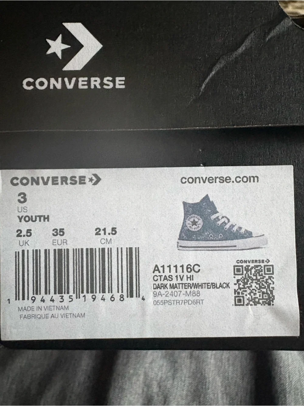 Converse nwt size 3 dark matter/white/black high top